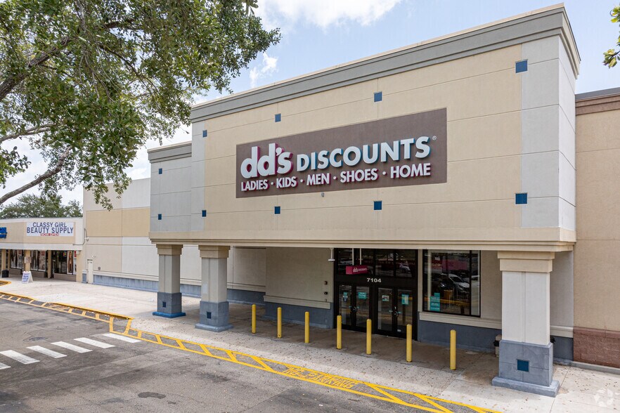 More Photos Of 7000-7116 N University Dr, Tamarac Unknown For Lease