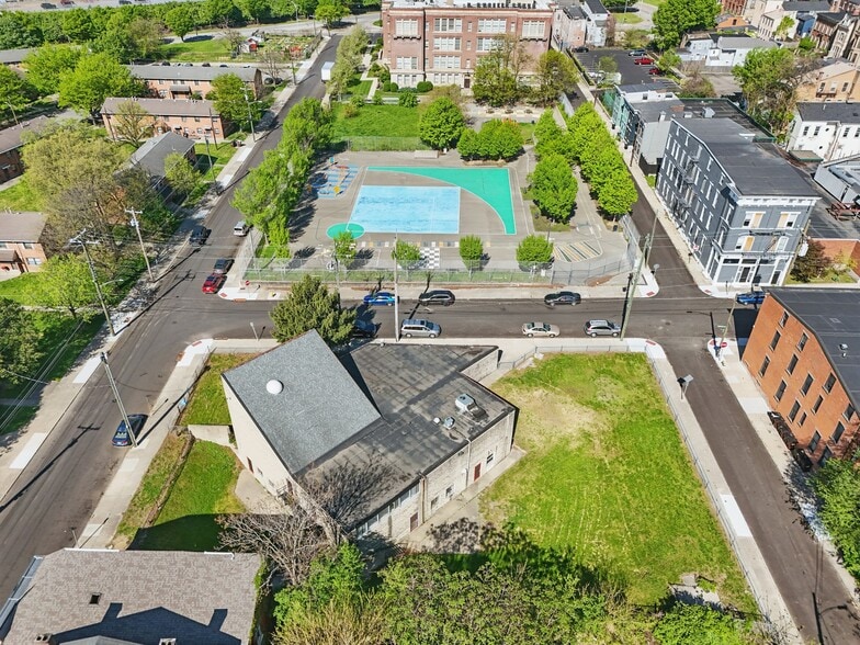 More Photos Of 1708 Baymiller St, Cincinnati Religious Facility For Sale