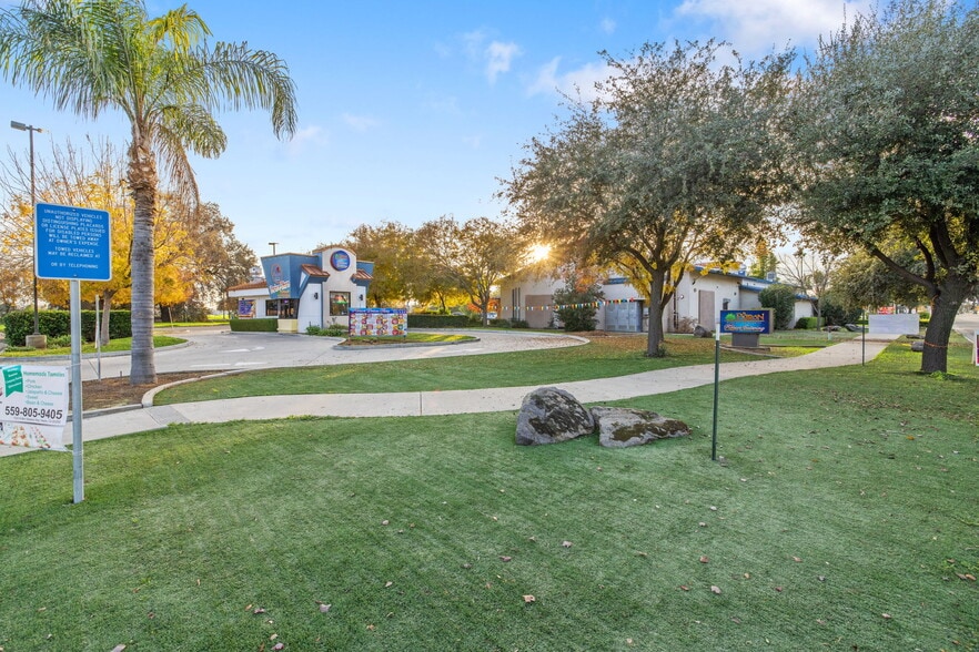 More Photos Of 1103 W Caldwell Ave, Visalia Freestanding For Sale