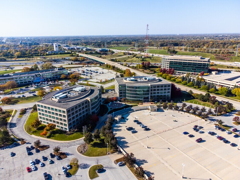 More Photos Of 2651 Warrenville Rd, Downers Grove Unknown For Lease