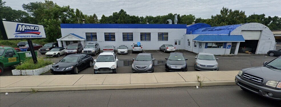 Primary Photo Of 7001 Bristol Pike, Levittown Auto Repair For Lease