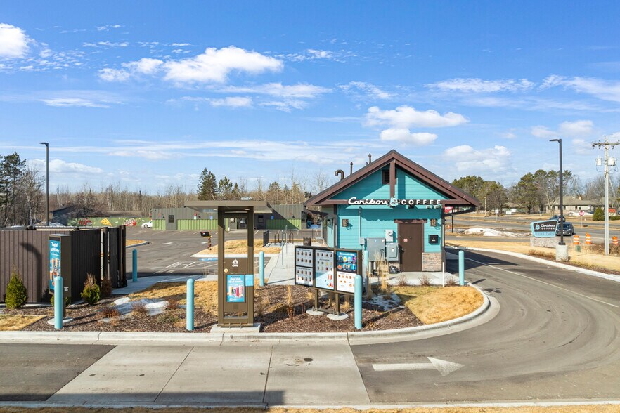 More Photos Of 5601 Miller Trunk Hwy, Duluth Fast Food For Sale