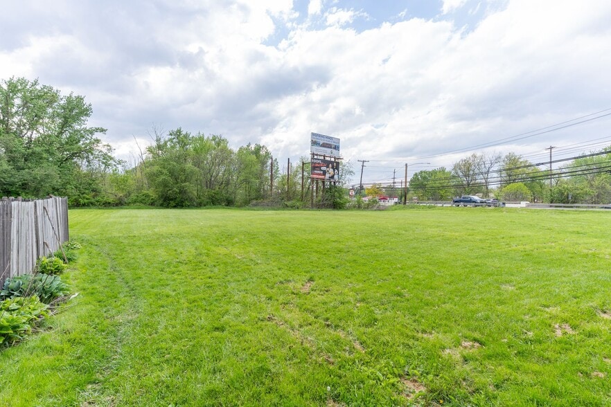 More Photos Of 5318 Youngstown Warren Rd, Niles Hotel For Sale