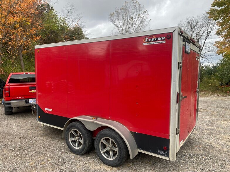 More Photos Of 9112 W Mount Morris Rd, Flushing General Retail For Sale