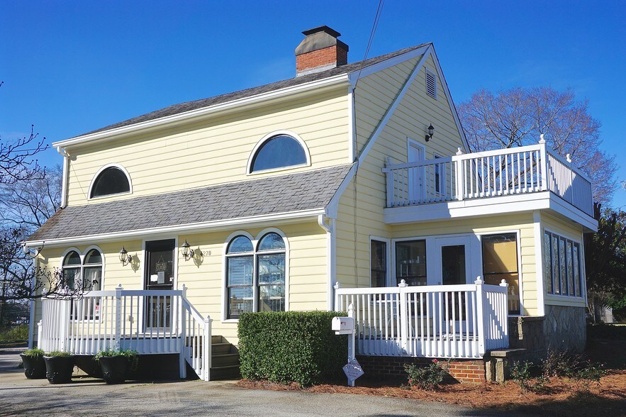 More Photos Of 4270 Lawrenceville Hwy, Tucker Freestanding For Sale