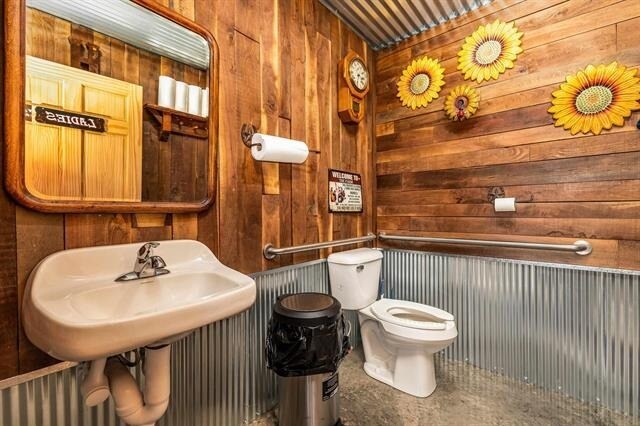 More Photos Of 11110 US-20, Galena Storefront Retail Office For Sale