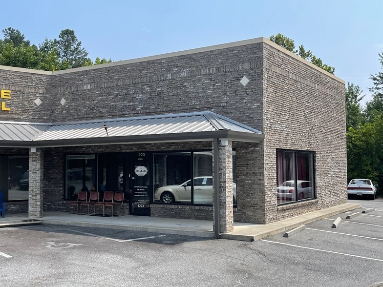 More Photos Of 1211-1223 Joe Frank Harris Pky, Cartersville Unknown For Lease
