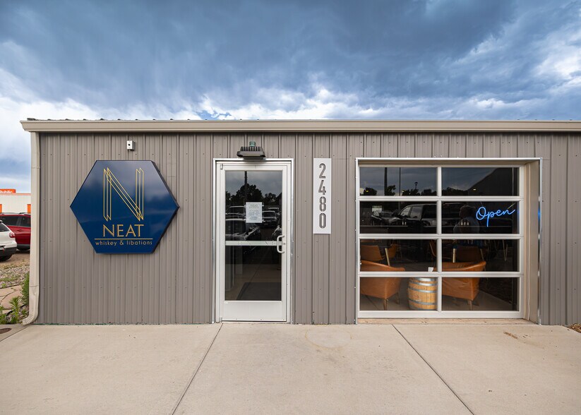 More Photos Of 2480-2490 N Powers Blvd, Colorado Springs Warehouse For Sale