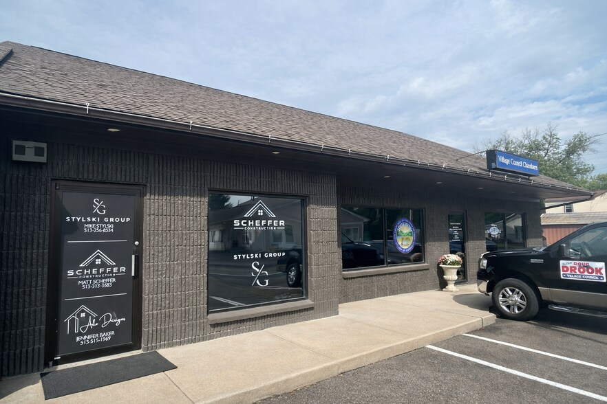 Primary Photo Of 8133 S State Route 48, Maineville Freestanding For Sale