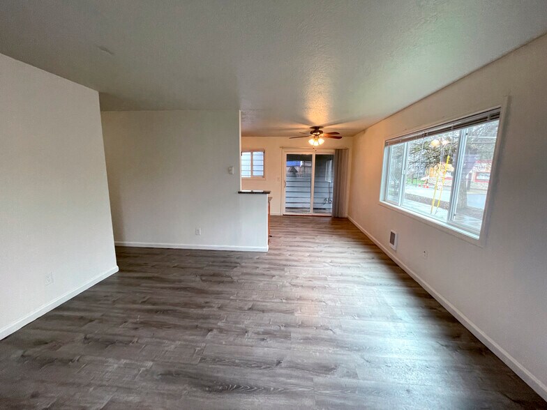 More Photos Of 9404-9416 N Lombard St, Portland Apartments For Sale