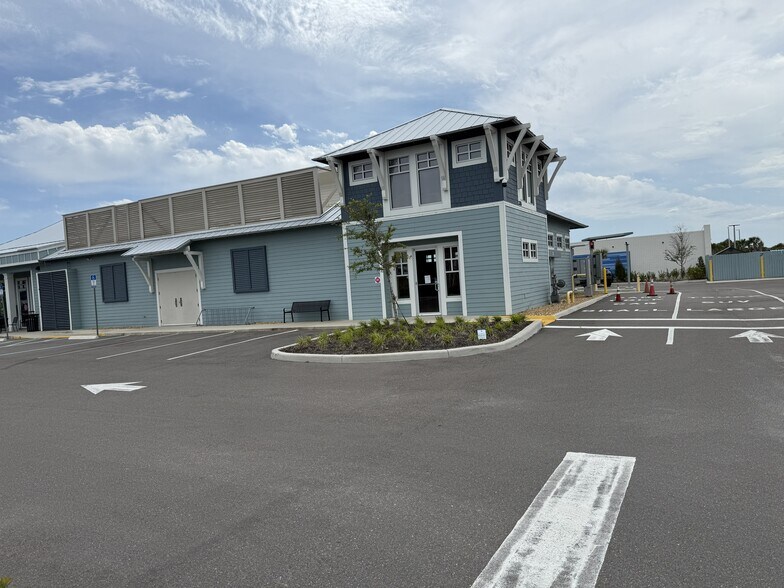 Primary Photo Of 335 Beachfront Dr, Saint Johns Freestanding For Lease