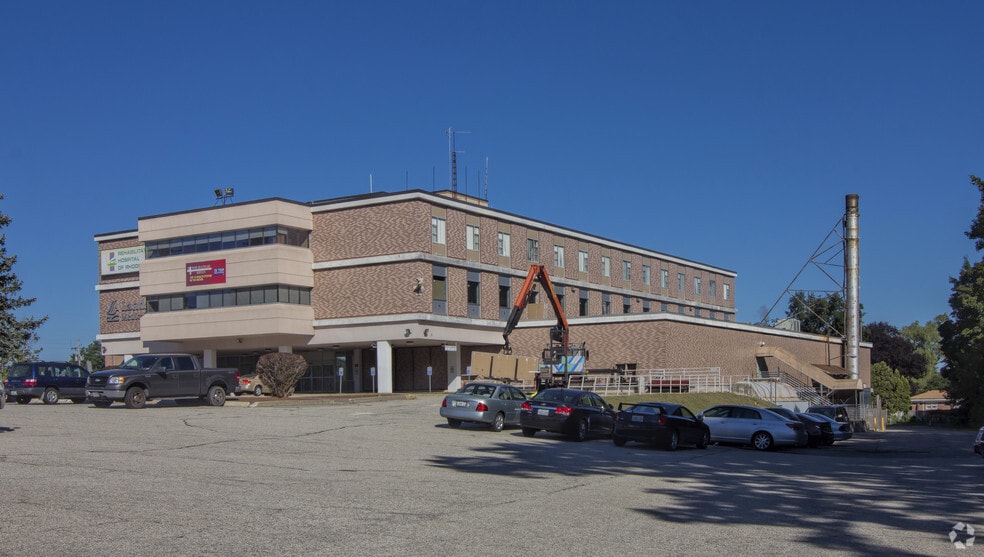 Primary Photo Of 116 Eddie Dowling Hwy, North Smithfield Hospital For Sale