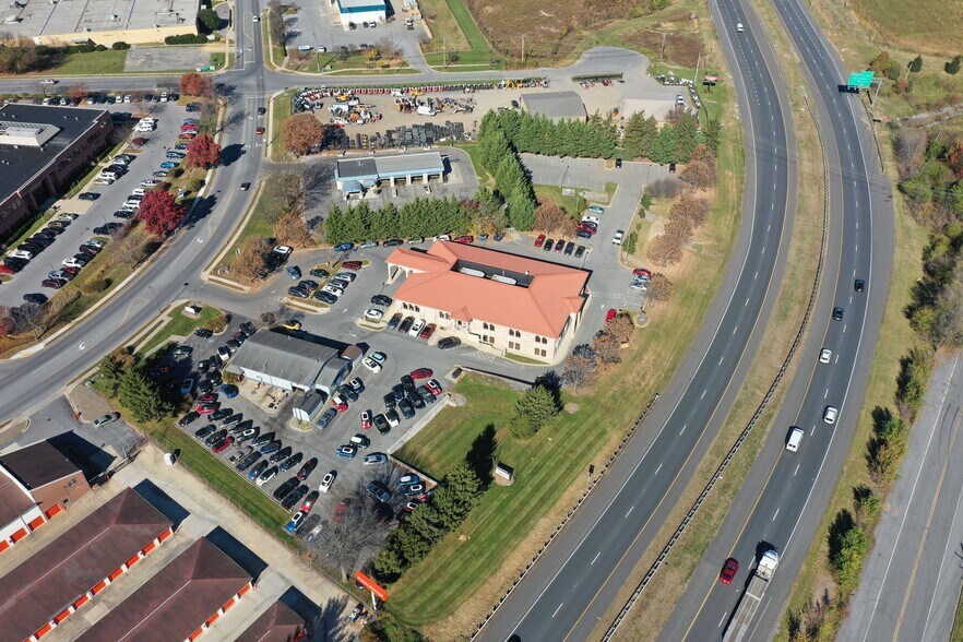 More Photos Of 46B Thomas Johnson Dr, Frederick Medical For Lease