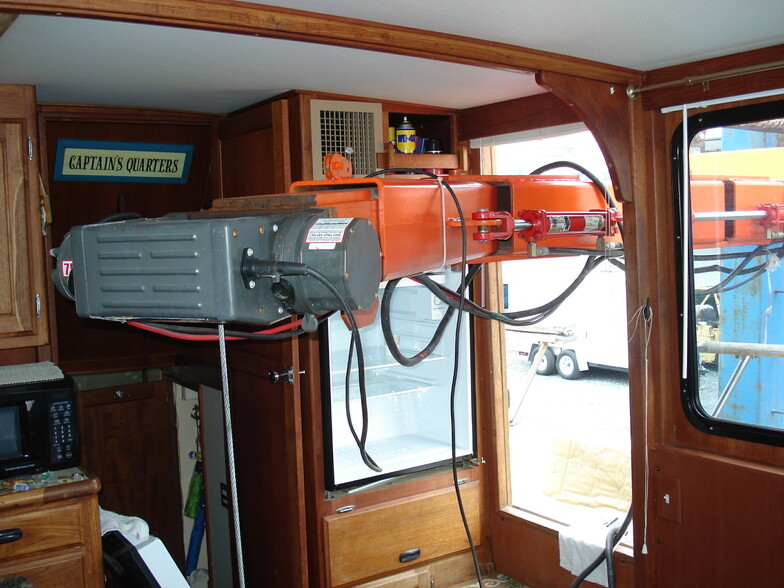 More Photos Of 822 W Main St, Crisfield Storefront Retail Residential For Sale