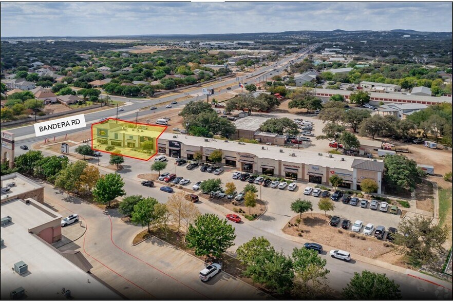 More Photos Of 12030 Bandera Rd, Helotes Storefront Retail Office For Lease