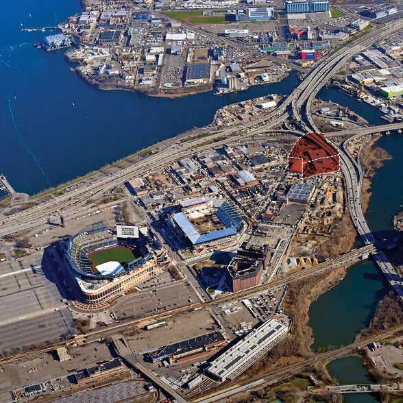 Primary Photo Of 129-02 Northern Blvd, Corona Warehouse For Sale