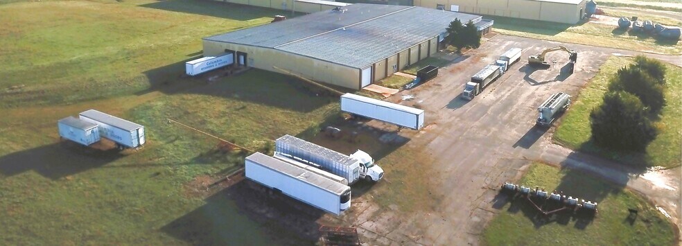More Photos Of 1469 US Highway 59, Moran Manufacturing For Sale
