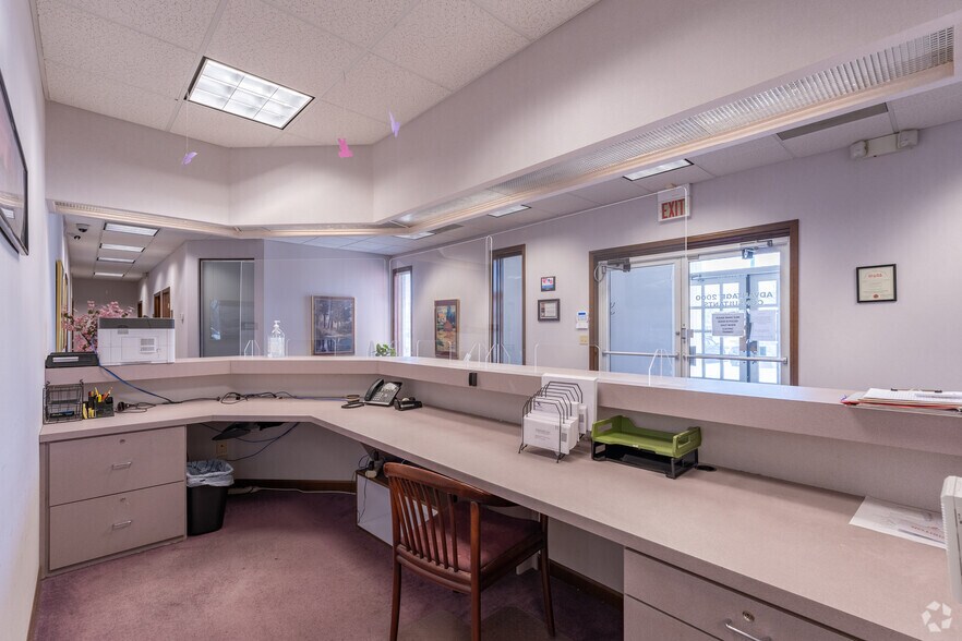 More Photos Of 1 Corporate Dr, Swansea Daycare Center For Sale