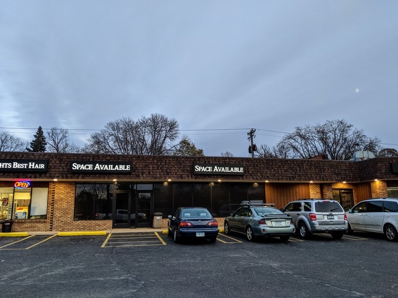 More Photos Of 5005-5011 University Ave NE, Columbia Heights Storefront For Lease
