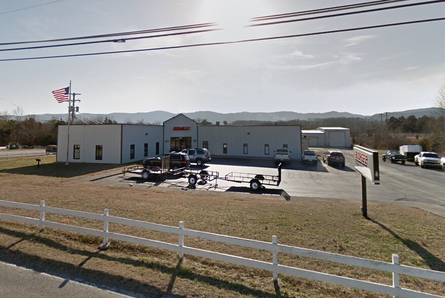 More Photos Of 180 Mount Paran Rd, Jacksboro Distribution For Lease