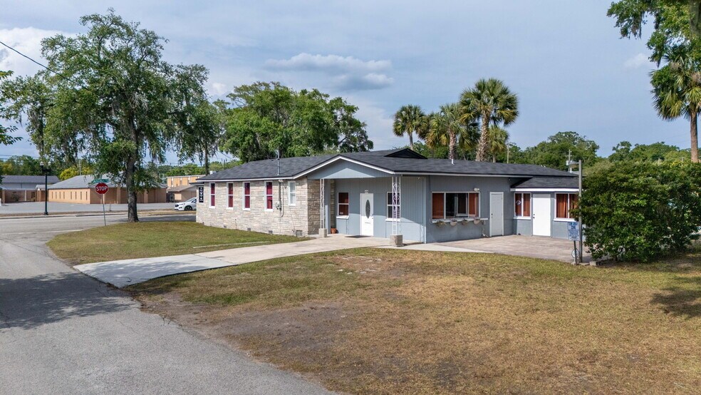 More Photos Of 6108 Arlington Rd, Jacksonville Office For Sale