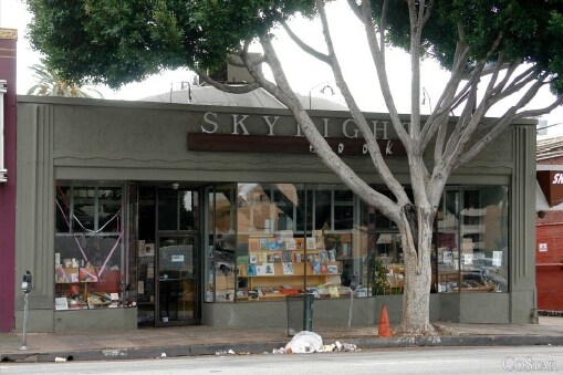 More Photos Of 1816 N Vermont Ave, Los Angeles Storefront For Lease
