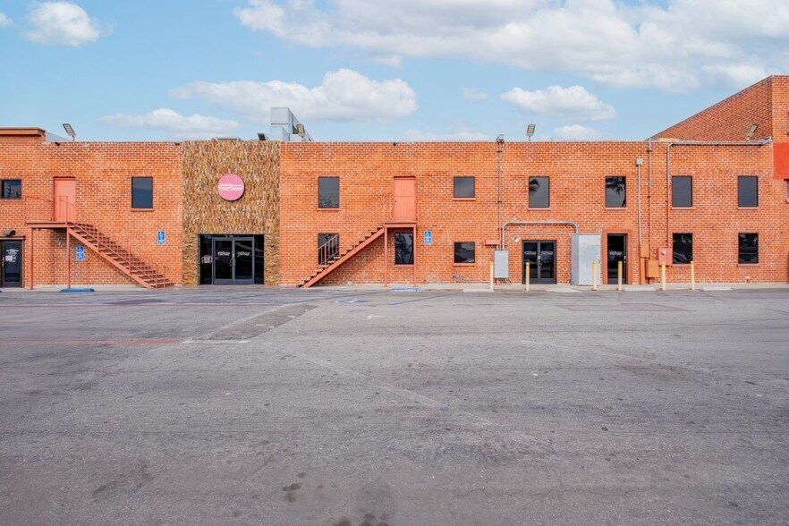 More Photos Of 8206 Firestone Blvd, Downey General Retail For Sale