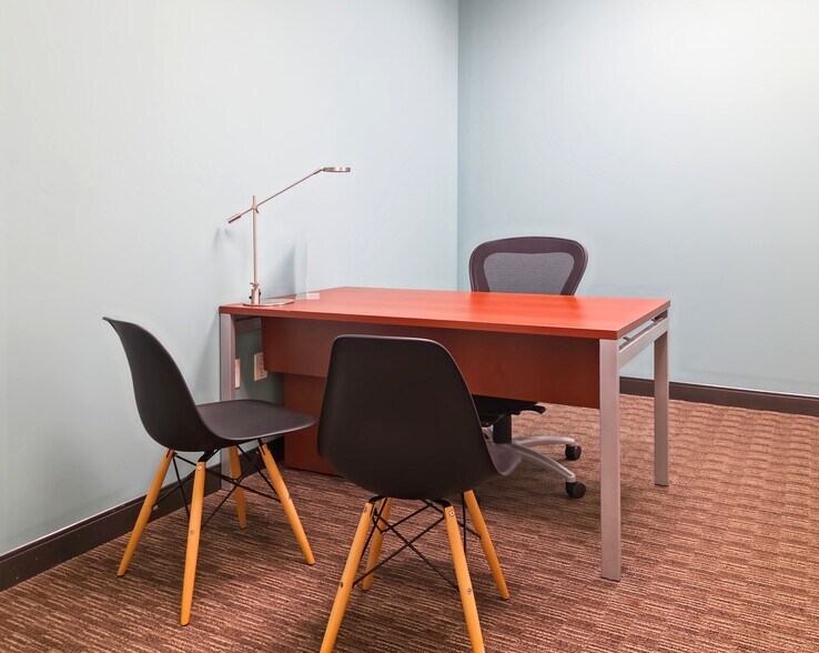 More Photos Of 1320 Main St, Columbia Coworking Space