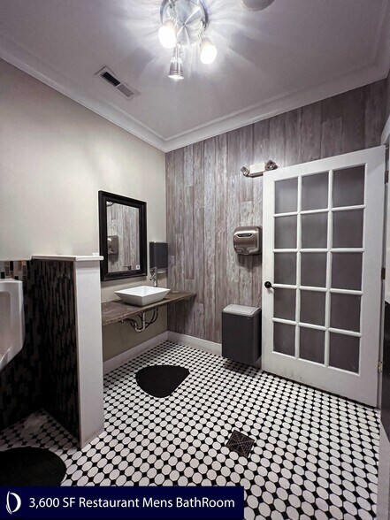 More Photos Of 921 White Plains Rd, Trumbull Storefront Retail Office For Lease