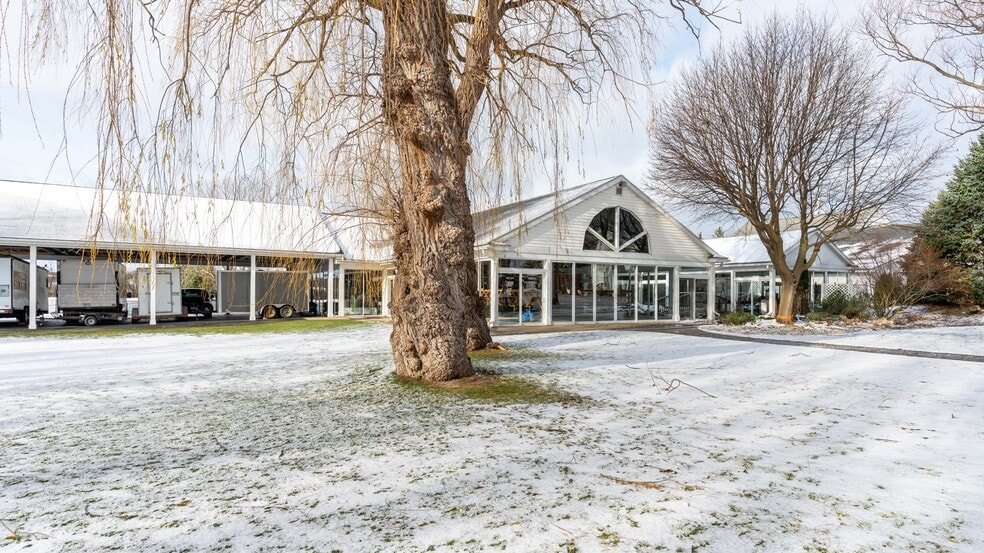 Primary Photo Of 271 Columbia Ave, Depew Lodge Meeting Hall For Sale