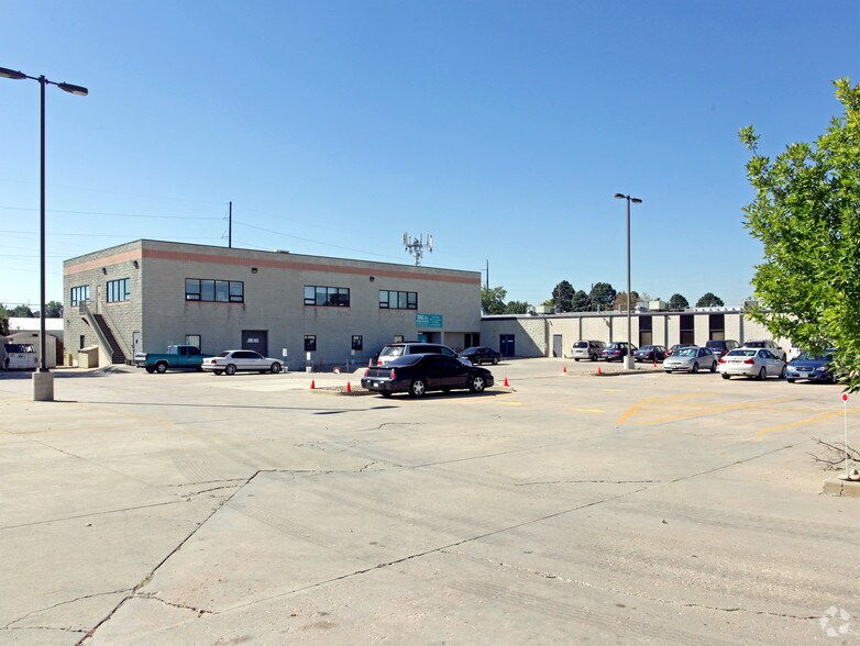 More Photos Of 1955-1957 S Quince St, Denver Warehouse For Sale