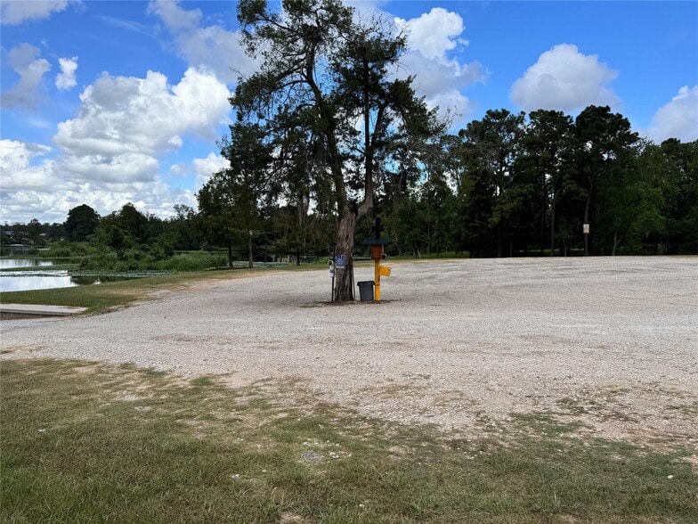 More Photos Of 27400 Pleasure Ln, Huffman Marina For Sale