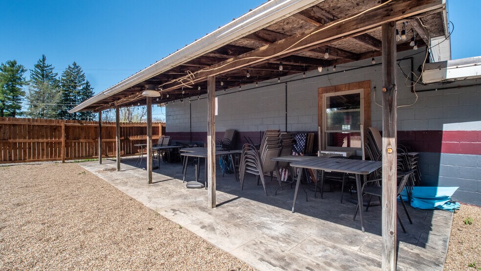 More Photos Of 2862 Route 38, Emlenton Bar For Sale