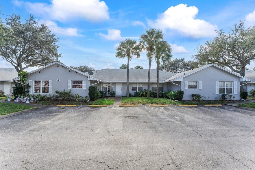 More Photos Of 1100 SW 4th Ave, Delray Beach Apartments For Sale