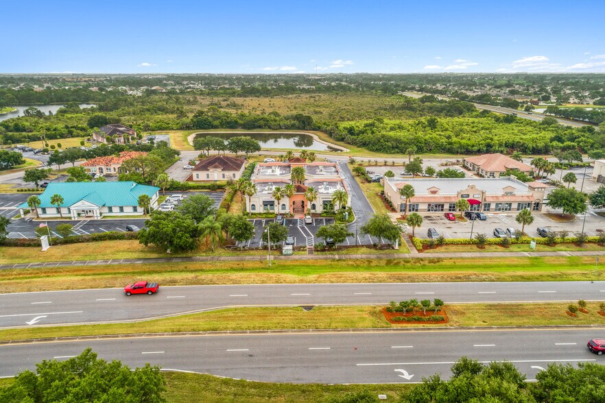 More Photos Of 5460-5466 Village Dr, Rockledge Unknown For Lease