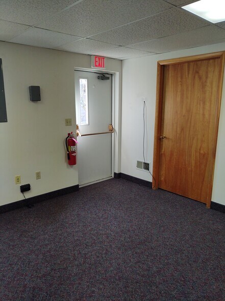 More Photos Of 1030-1036 Fairfield Rd, Gettysburg Office Residential For Sale