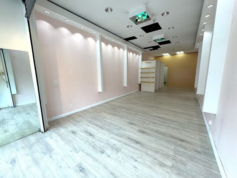 More Photos Of 1100 Wall St, Los Angeles General Retail For Lease