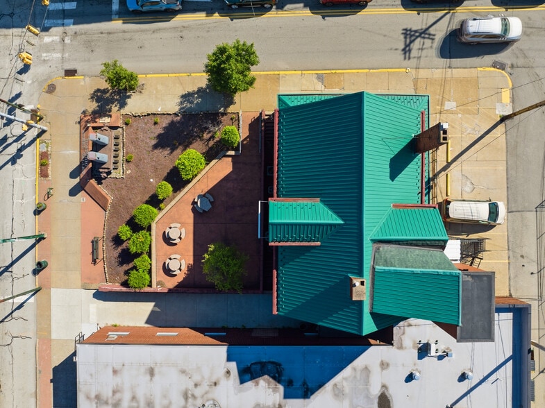 More Photos Of 101 W 9th Ave, Homestead Office For Sale