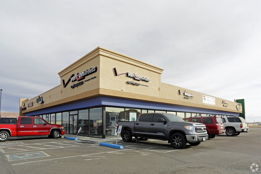 More Photos Of 74 N Mcculloch Blvd, Pueblo West Unknown For Lease