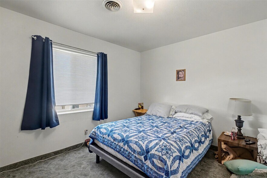 More Photos Of 305 46th St N, Great Falls Apartments For Sale