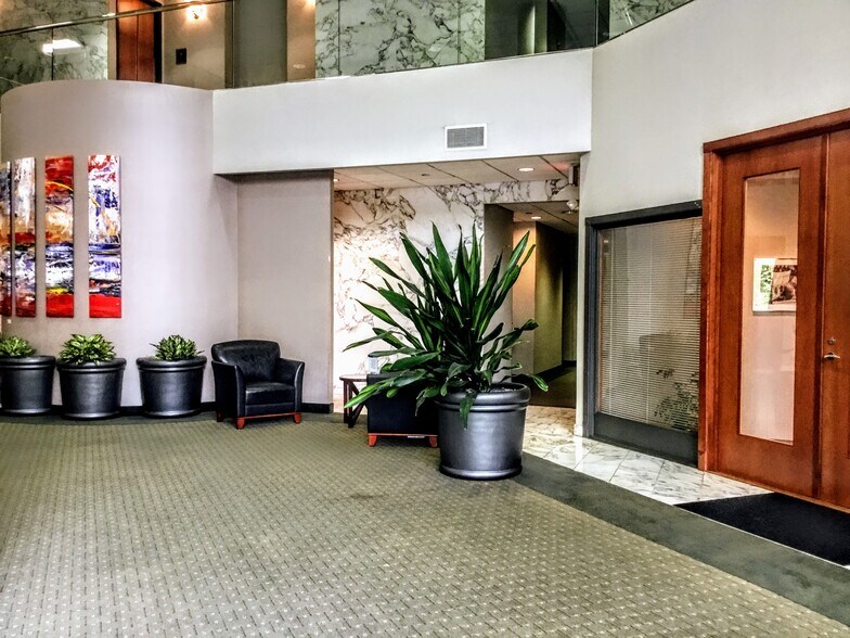 More Photos Of 7601 Lewinsville Rd, McLean Medical For Sale