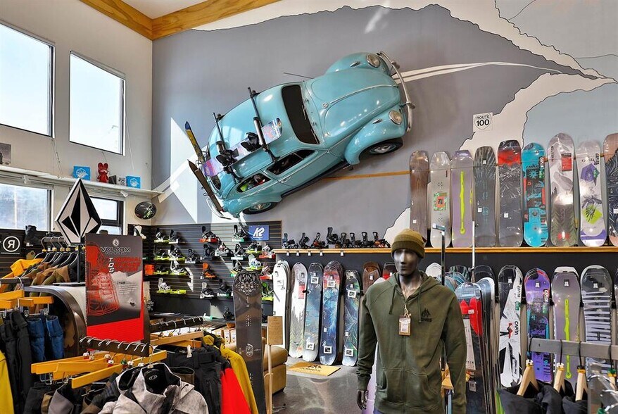 More Photos Of 3429 US Route 4, Killington Storefront Retail Office For Sale