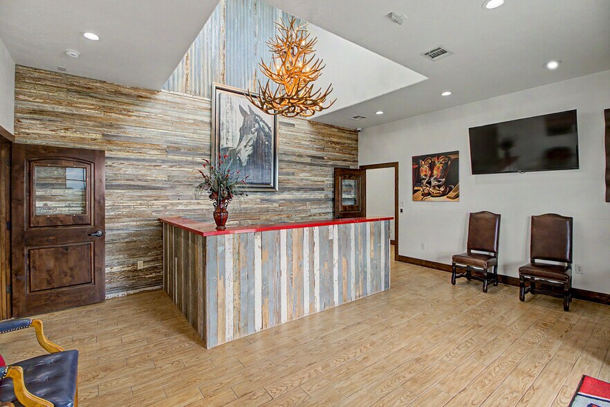 More Photos Of 8050 TX-21, Caldwell Office For Lease