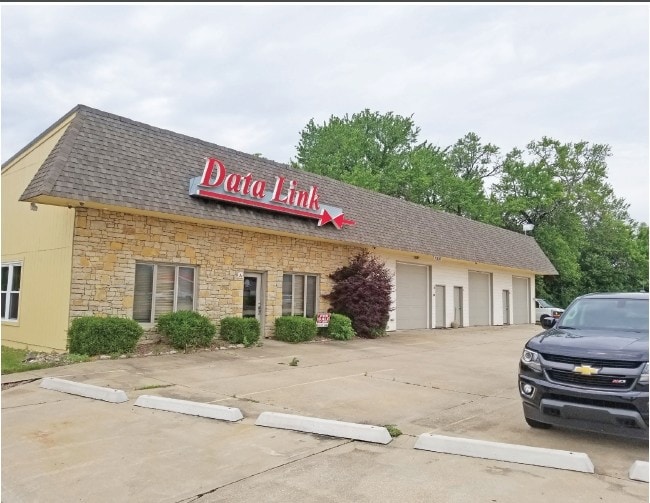 11647 E State Rte 350  