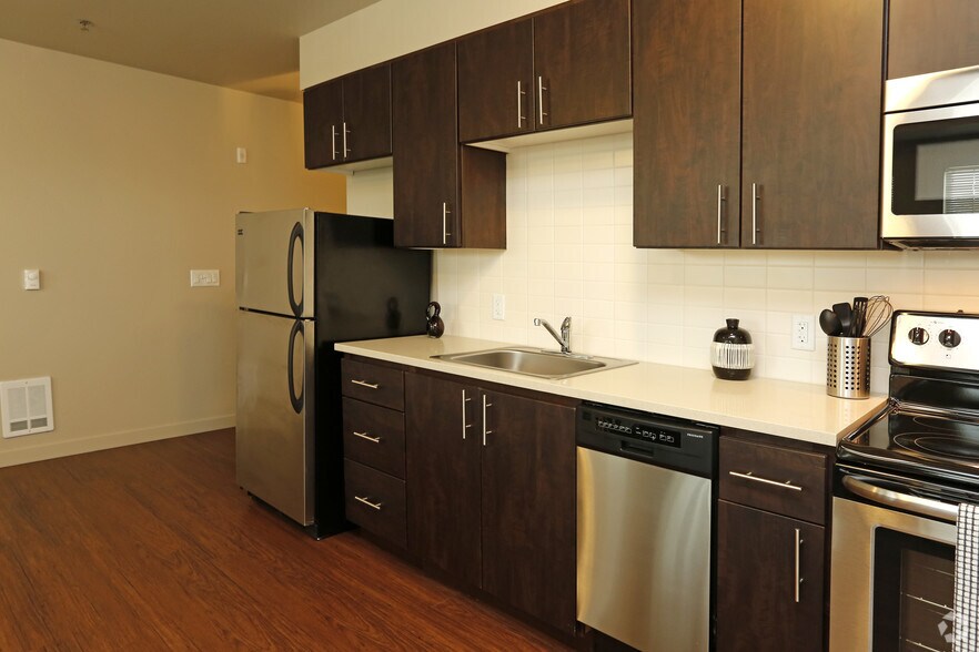 More Photos Of 4419-4439 NE Fremont St, Portland Apartments For Sale