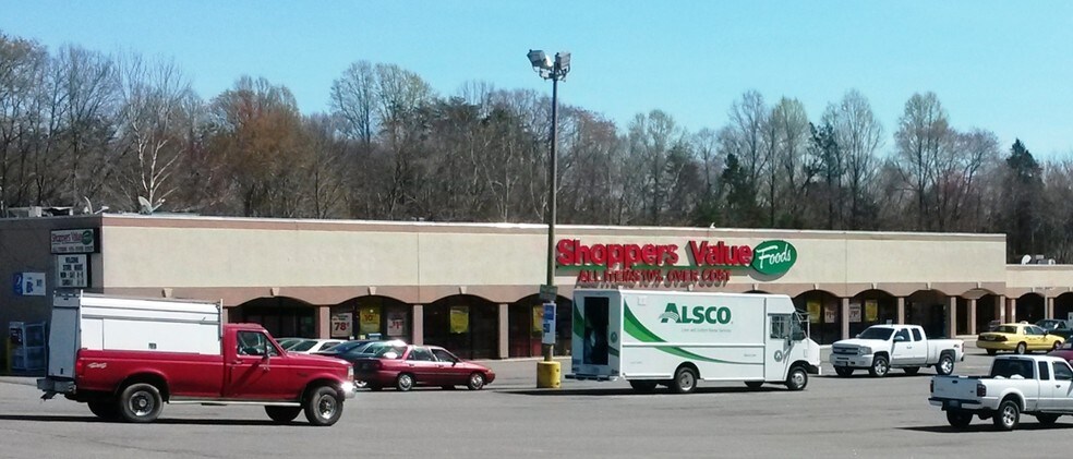 More Photos Of 502 E Main St, Louisa Unknown For Lease