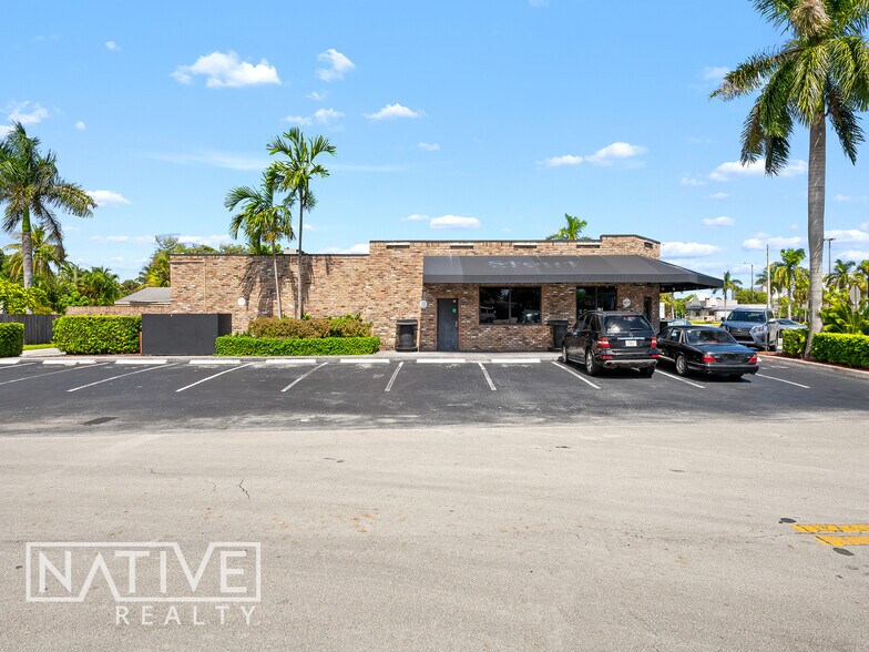 More Photos Of , Oakland Park General Retail For Sale