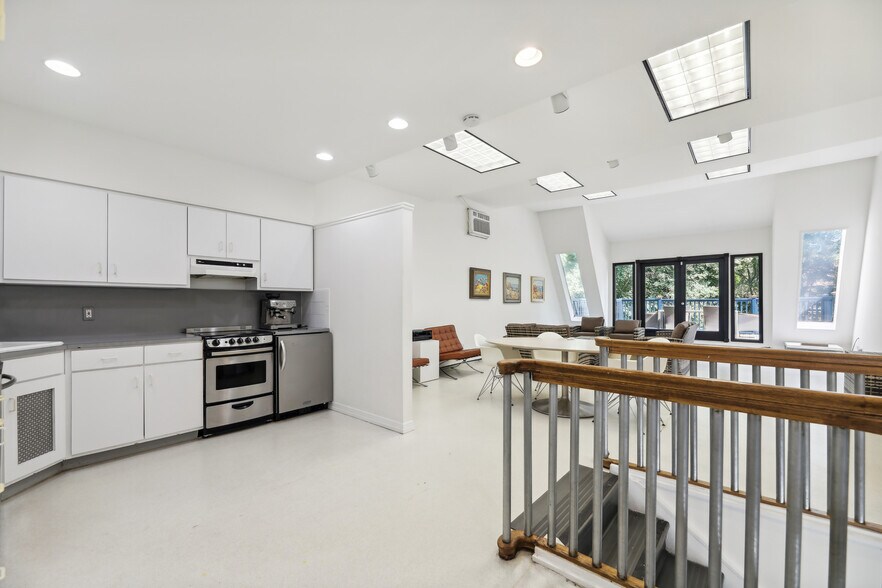 More Photos Of 35 Belden Pl, Montclair Loft Creative Space For Sale