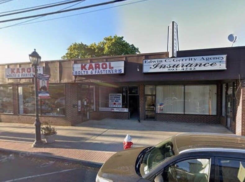 Primary Photo Of 25 Main St, East Rockaway Storefront For Sale