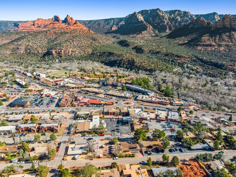 More Photos Of 285 Jordan Rd, Sedona Storefront Retail Office For Sale